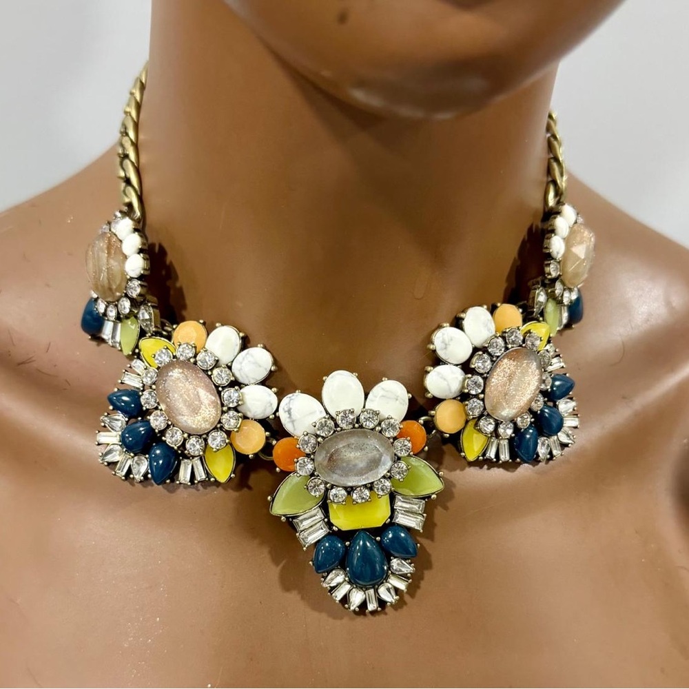 Chloe + Isabel Multicolor Floral Necklace